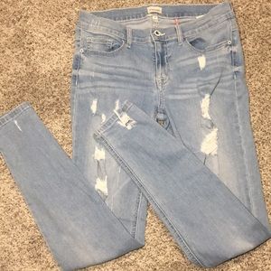 Women’s Sneak Peak skinny jeans size 3 light blue